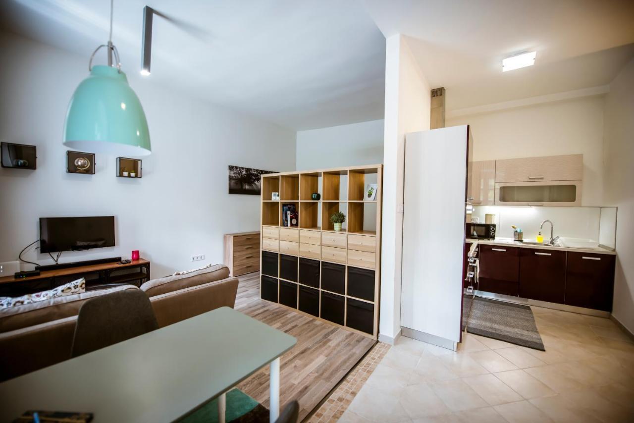 Bingo Apartman Pecs Exterior photo